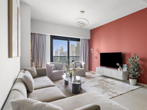 Classy and Sophisticated 3BR Plus 1 GR In Downtown With BurjKhalifa View